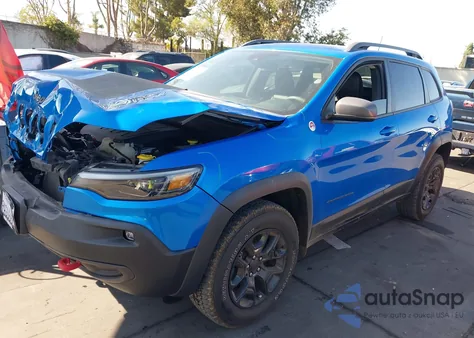 2021 Jeep Cherokee Trailhawk 4X4 from USA, damaged, VIN 1C4PJMBX7MD239895